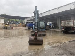 Takeuchi TB290 Powertilt