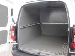 Peugeot Partner HDI Cateringausbau 3-Sitzer M+S