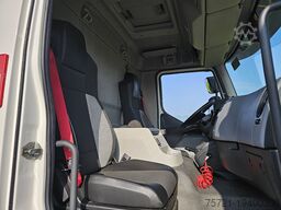 RENAULT D 250 11.9T A/C NEW ENGINE