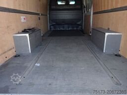 MERCEDES-BENZ Sprinter III Kasten RWD 317 CDI MBUX Navi SHZ