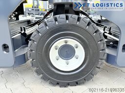 Combilift C4000 DIESEL DUPLEX SPREADER BEAM CABIN