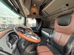DAF XF480 FT 4x2 SZM Euro 6 ADR