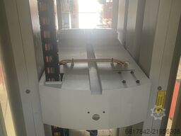 AGIE CHARMILLES  + EROWA Roboform 350 + EROWA Robot Compact