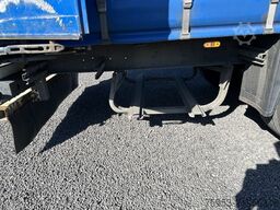 Schmitz Cargobull SCS 24 Alufelgen Rungentaschen Lasi