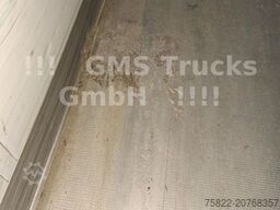 SCHMITZ CARGOBULL Frigo Thermo King / Multi Temp / DS