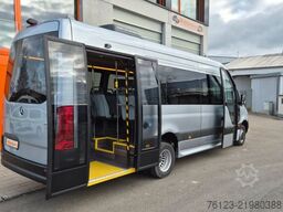 MERCEDES-BENZ Sprinter 517 Heckniederflur Vorlauffahrzeug