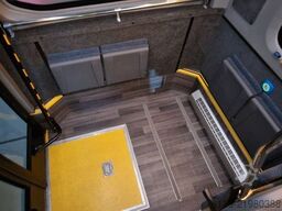 MERCEDES-BENZ Sprinter 517 Heckniederflur Vorlauffahrzeug
