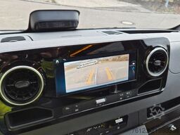 MERCEDES-BENZ Sprinter 517 Heckniederflur Vorlauffahrzeug