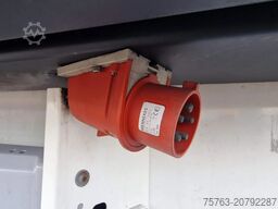 Schmitz Cargobull SCB*S3B - Frigo Schmitz - Hooks/Rohrbahnen/Vlee...