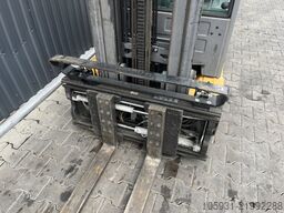 Jungheinrich EFG320