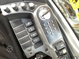 Hitachi ZX250 LCN-7 with Oilquick OQ-80