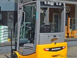 Jungheinrich EFG 215