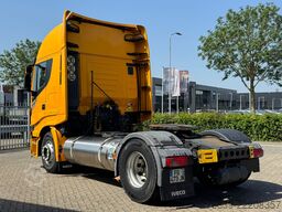 Iveco Stralis AS440S46 2x LNG tank 598 Liter Retarder