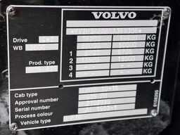 Volvo F 16 500 Globetrotter 4x2 - Fully renovated - V...