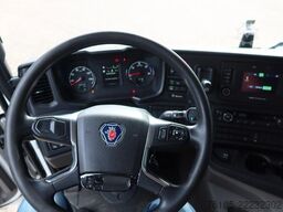 Scania P320 Koel/Vries Bakwagen + DHollandia 2000kg