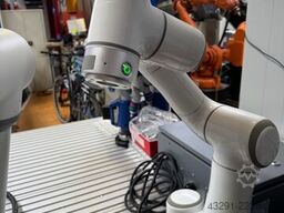 Elite ROBOTS EC63