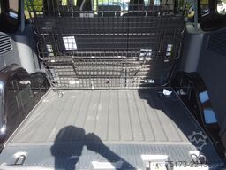 FORD Transit Courier Trend 1.5L DoKa AHK Kam WiPa GRA