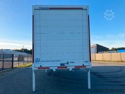 KRONE Wechselbrücke Koffer