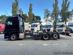 MERCEDES-BENZ Actros 2541 Megaspace Retarder 3Sitzer 326TKM