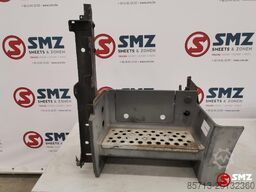 Mercedes Occ onderste opstapbak links Actros MP2