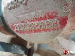 Volvo Occ set voorste bladveren met schokdempers en beug