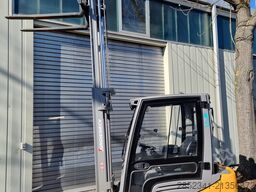 Jungheinrich erst 575 Stunden EFG320