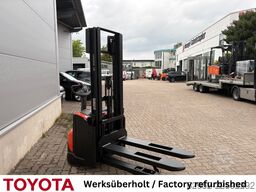 Toyota SWE 120 L / Akku neu!