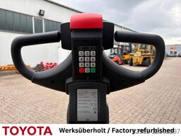 Toyota LPE 200 / Akku neu!
