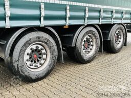 Berger Curtainsider Mega