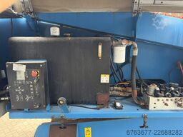 GENIE S-105 Telescoop hoogwerker / boomlift 4x4x4 DEUTZ DIESEL 3800uur 34M Werkhoogte 2007