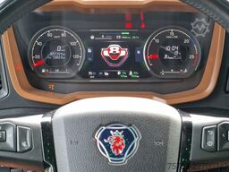 Scania R530 V8 NGS Highline 6x2 - Show truck - BUFFL i...