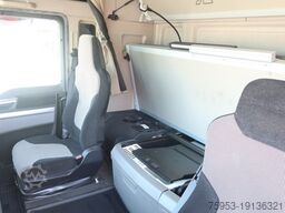 MAN 26.500 FLLC TGX BDF Intarder Lenkachse