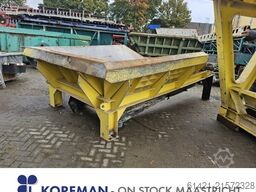  Hazemag Hopper with Vibrating Chute
