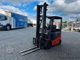 TOYOTA 9FBMK30T / Duplex: 3.90m / nur 317h! / SS