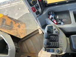JCB 457