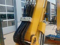 Komatsu PC80MR-5E0