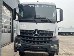 Mercedes-Benz Arocs 4140 8x4 | Fuel Tank | Stock