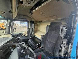 Mercedes-Benz Actros 1842 LS StreamSpace 2 Betten Kühlschrank