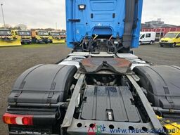 Mercedes-Benz Actros 1842 LS StreamSpace Retarder Kühlschrank