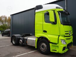 Mercedes-Benz Actros 2344 6x2 tractor unit with Blower