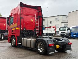 SCANIA R450 4x2 SZM mit ADR EXII - EXIII - FL- AT