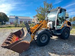LIEBHERR L506 Compact