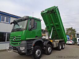 MERCEDES-BENZ Arocs 3251 8x6 3-S-Kipper Bordmatik