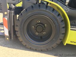 Clark S35D