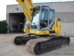 New Holland Kobelco E235B SR-LCT