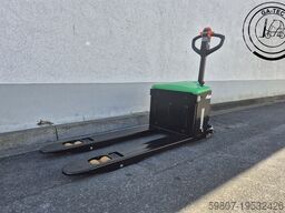 Pallet truck Hangcha CBD20-WD-I