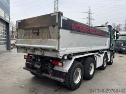RENAULT C480 8x4 2S Moser
