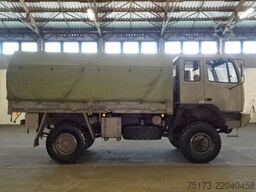 STEYR 12 M18/4x4 Pritsche Plane