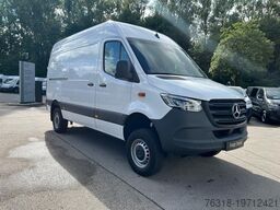 Mercedes-Benz Sprinter 319 CDI 4X4 KA 4x4 Kasten LED 9Gtr AHK RfKam Navi