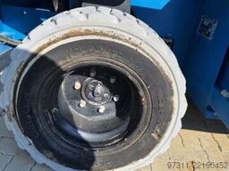 Holland Lift HL-220 D25 4WD/P/N